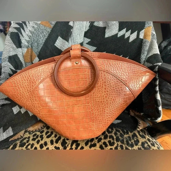 Moda Luxe Brown Totes - Picture 1 of 7
